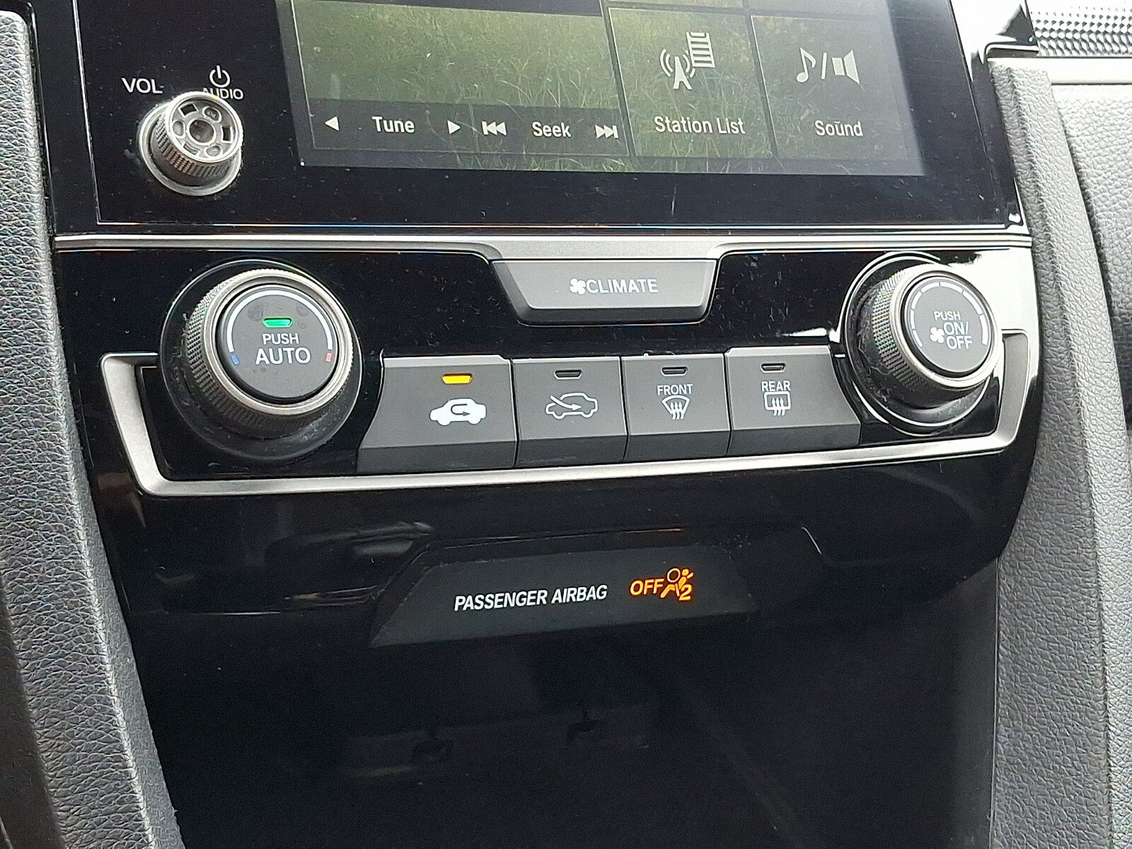 Used 2021 Honda Civic Sport image 15