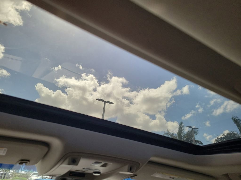 Used 2019 GMC Yukon Denali w/ Denali Ultimate Package image 20