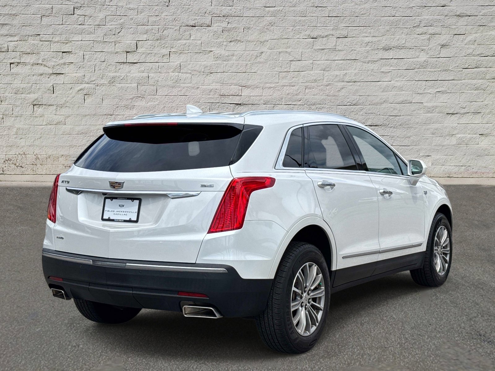 Used 2019 Cadillac XT5 Luxury AWD/4WD image 5