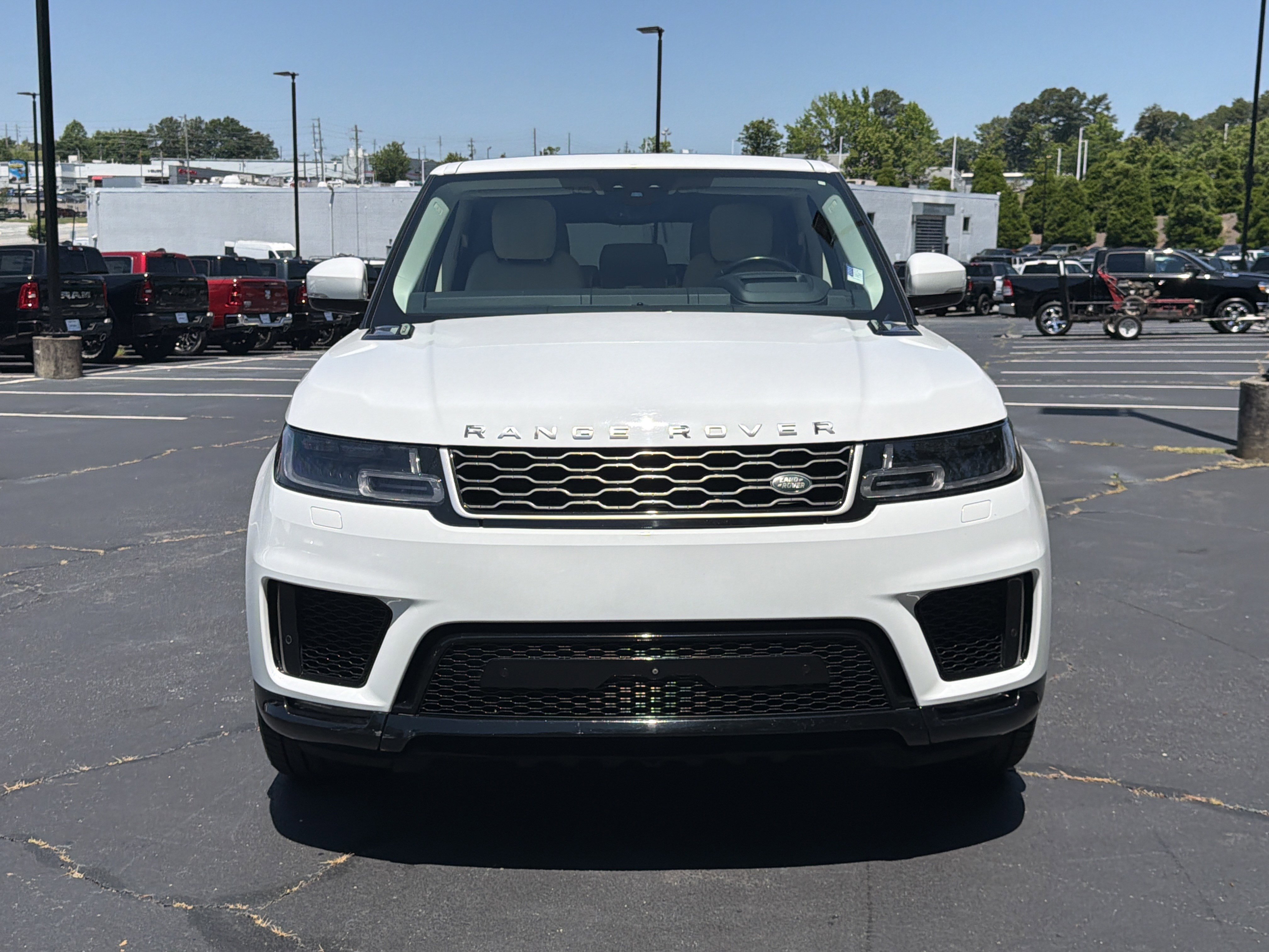 Used 2018 Land Rover Range Rover Sport HSE AWD/4WD image 3