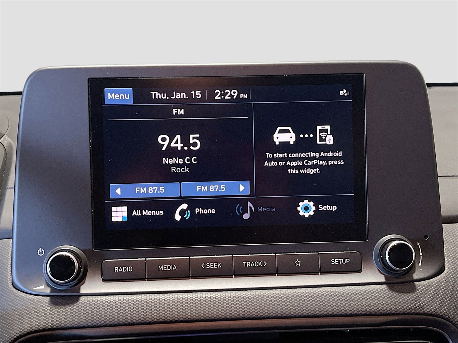 Used 2023 Hyundai Kona SEL image 14