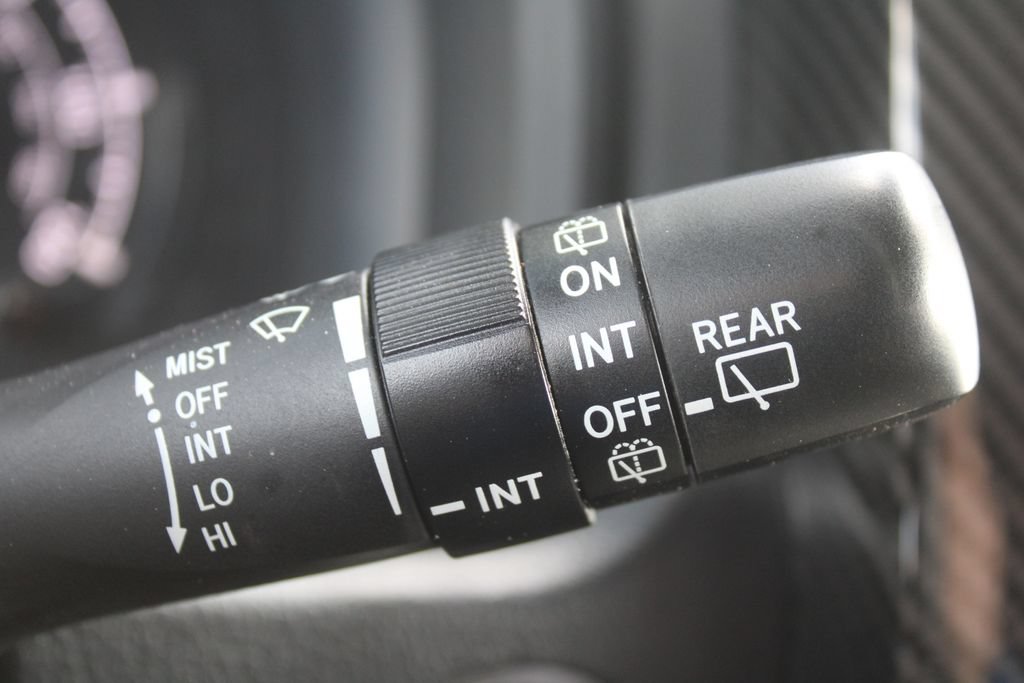 Used 2022 Toyota 4Runner SR5 Premium AWD/4WD image 34