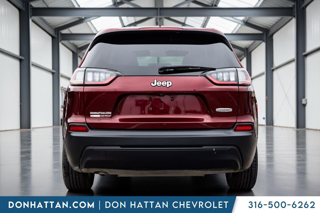 Used 2019 Jeep Cherokee Latitude w/ Popular Appearance Group FWD image 23