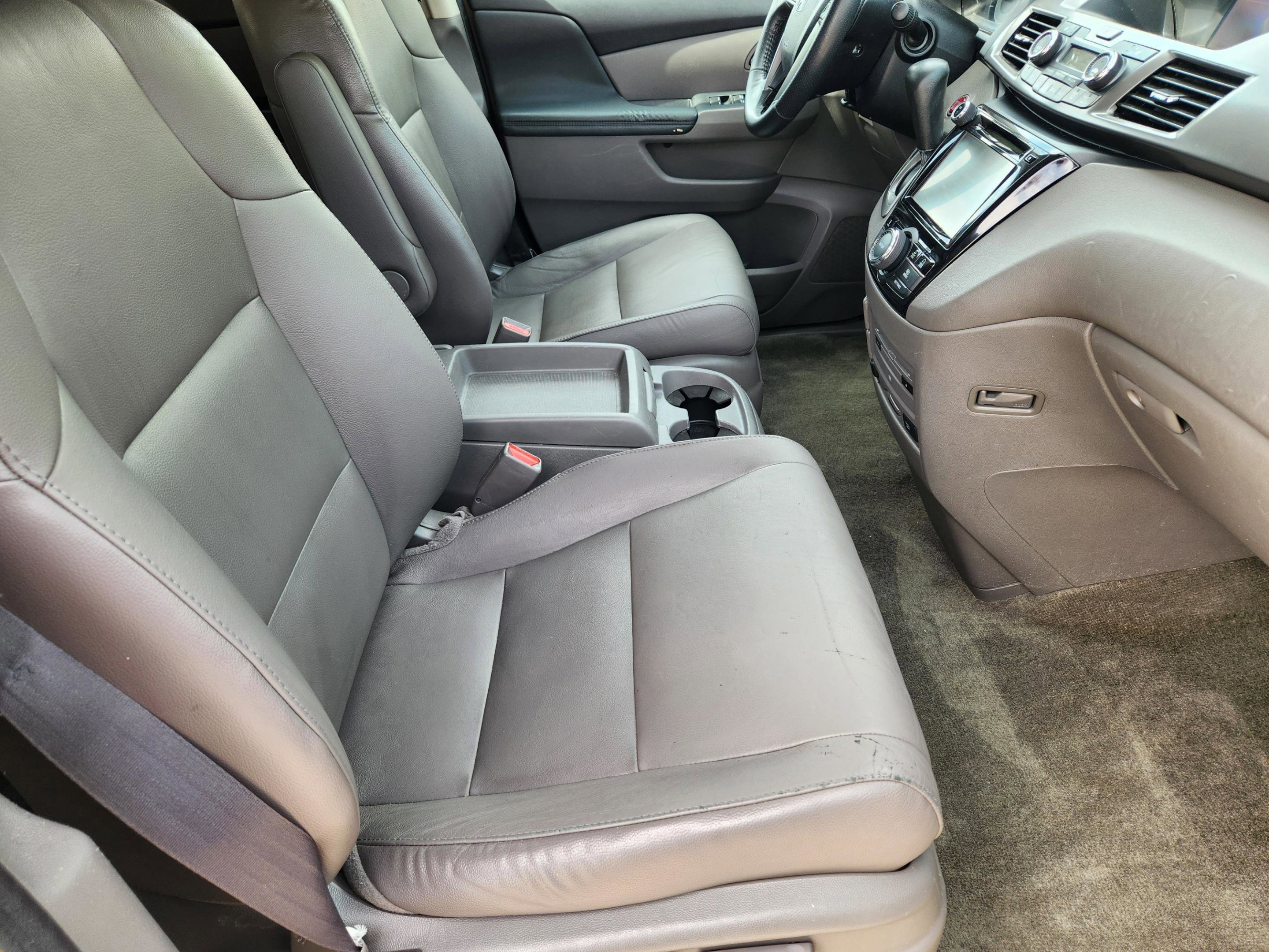 Used 2015 Honda Odyssey EX-L image 10