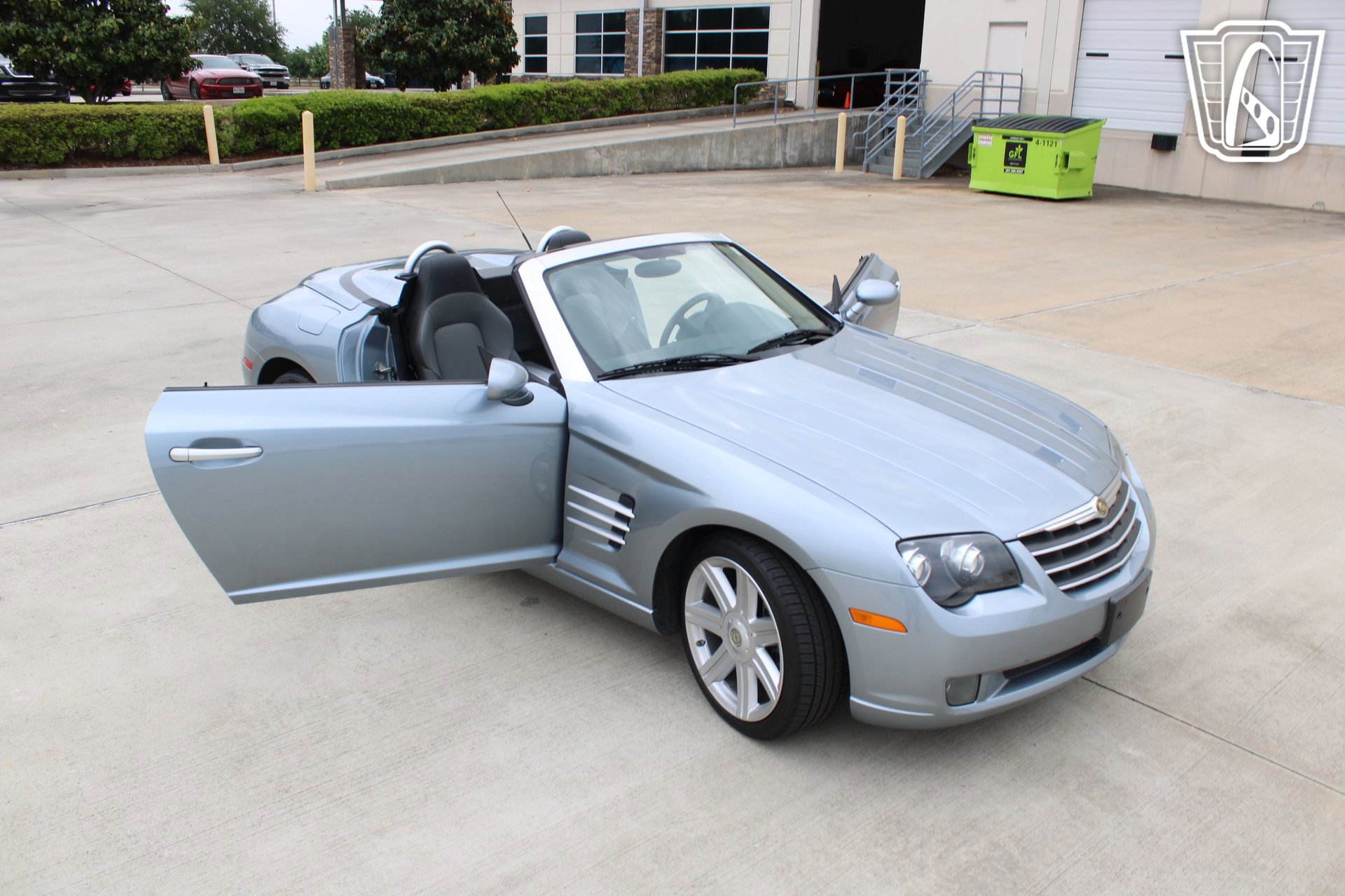 Used 2008 Chrysler Crossfire Limited image 10