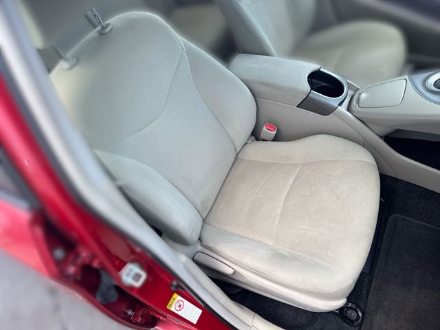 Used 2015 Toyota Prius Two FWD image 31