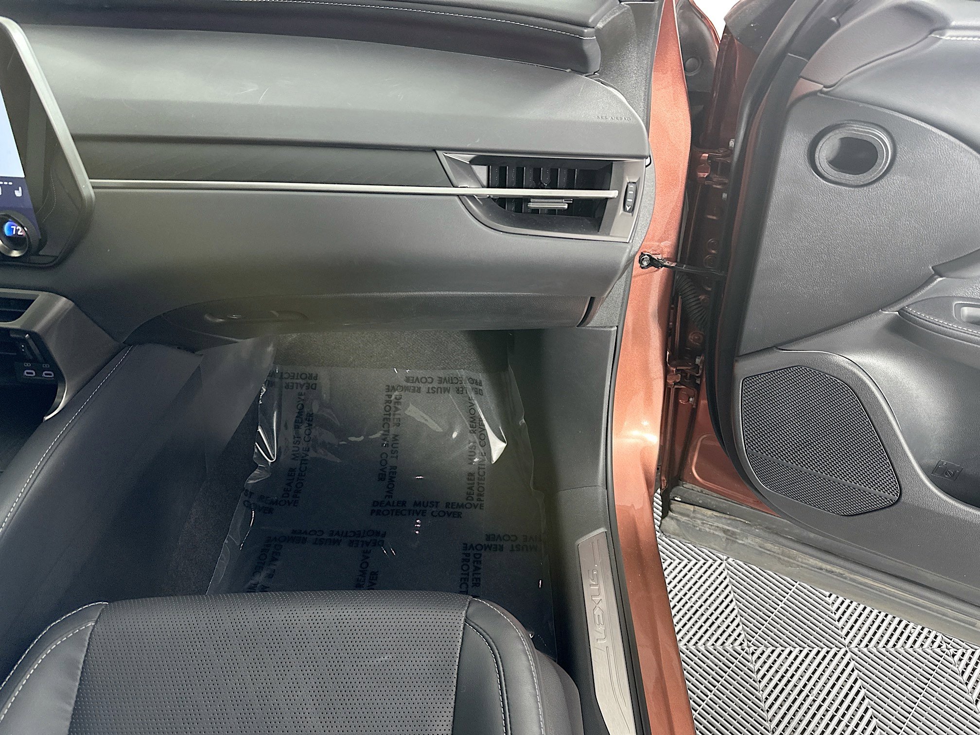 Used 2023 Lexus RX 350 image 33