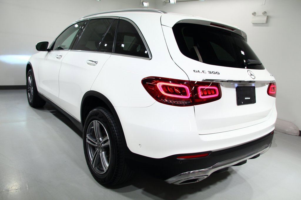 Used 2022 Mercedes-Benz GLC 300 4MATIC image 13