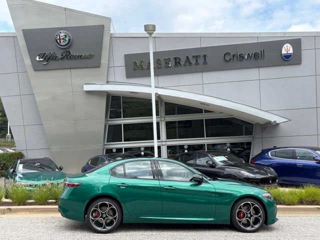 New 2026 Alfa Romeo Giulia AWD image 4