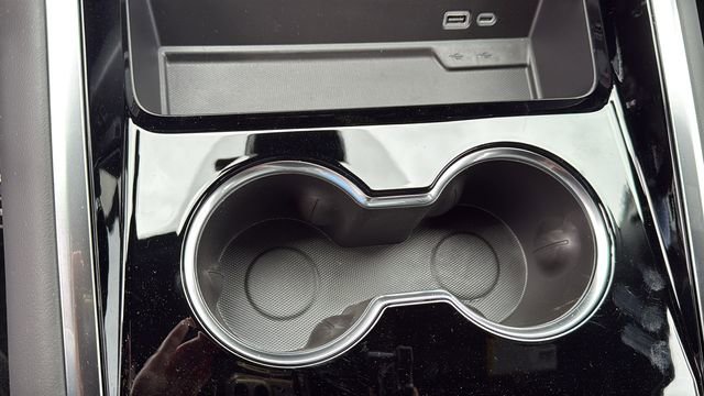 New 2026 Chevrolet Suburban Premier w/ Sun And Tow Package image 25