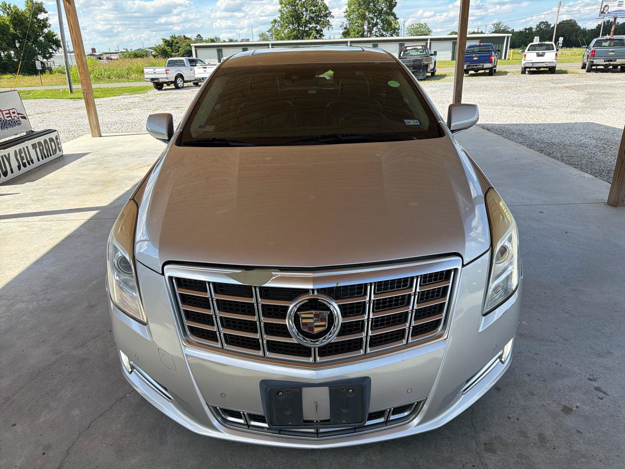 Used 2015 Cadillac XTS Luxury w/ Driver Awareness Package FWD image 9