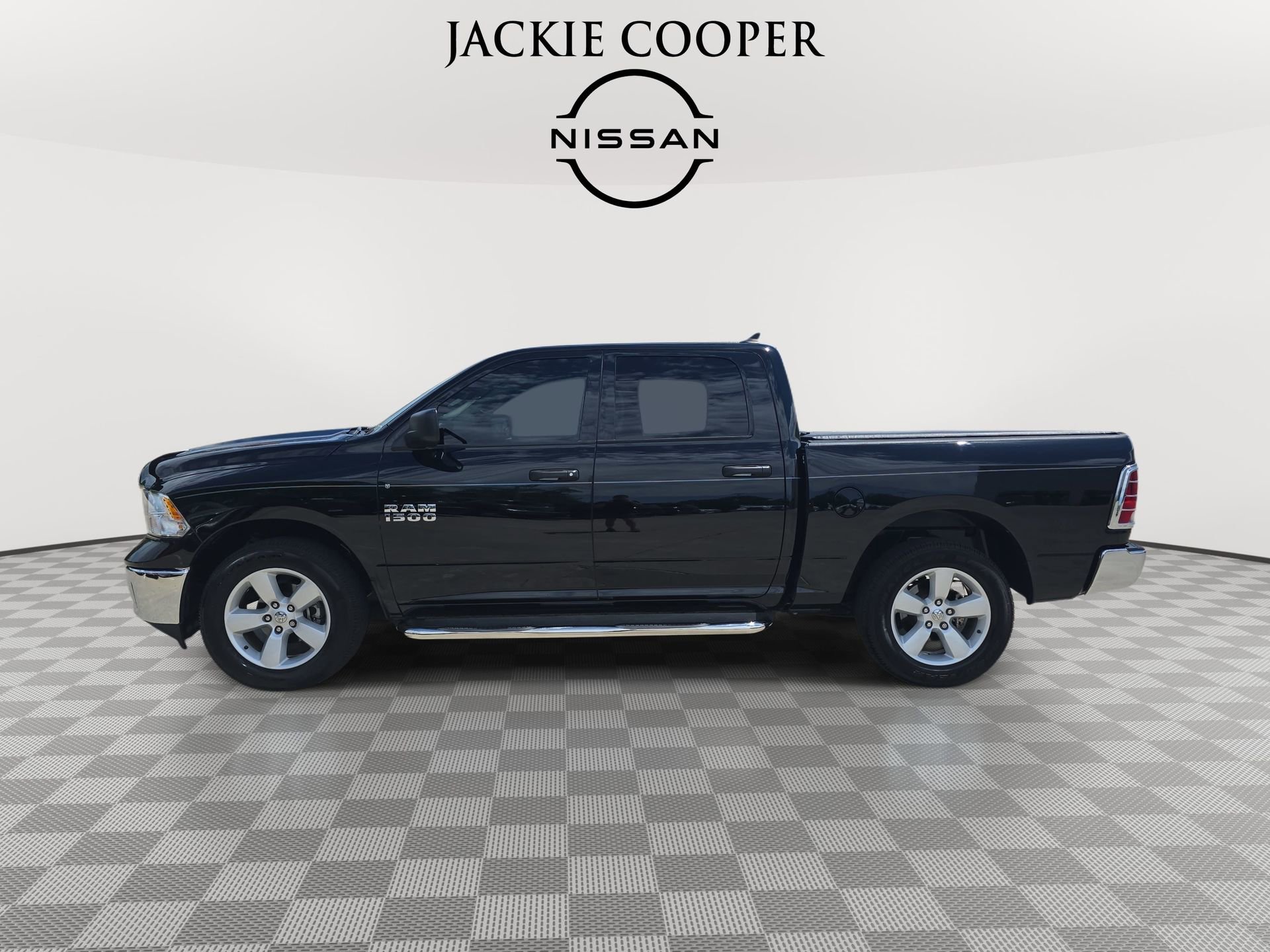 Used 2024 RAM 1500 Tradesman w/ Tradesman SXT Package RWD image 8