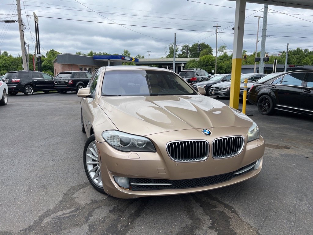 Used 2012 BMW 535i Sedan image 3