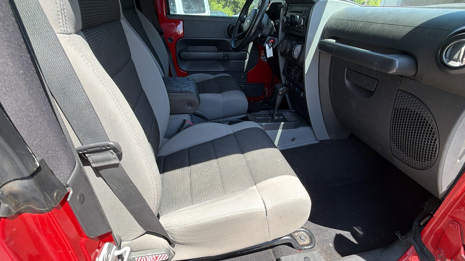 Used 2007 Jeep Wrangler X image 19