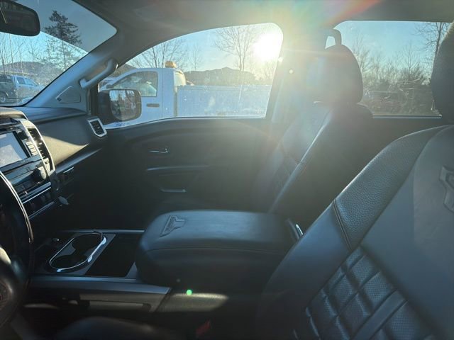 Used 2017 Nissan Titan Platinum Reserve image 10