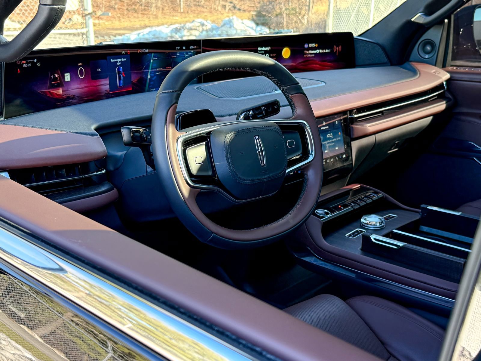 Used 2025 Lincoln Navigator L Reserve image 15