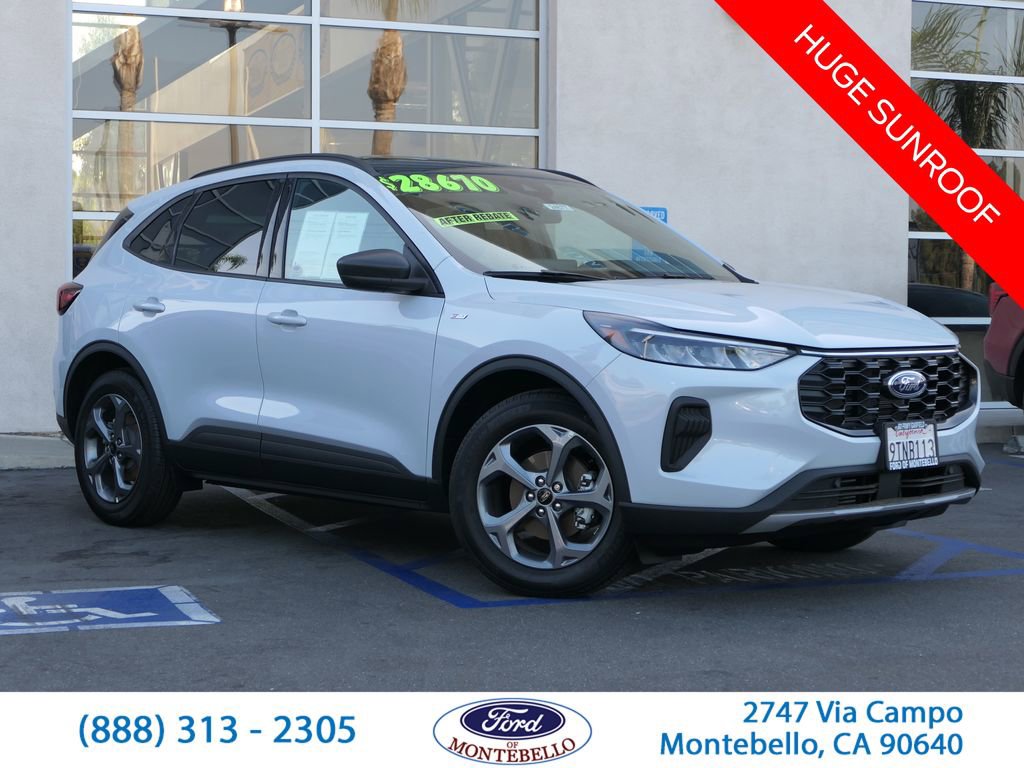 Used 2025 Ford Escape ST-Line w/ Tech Pack #1 image 1