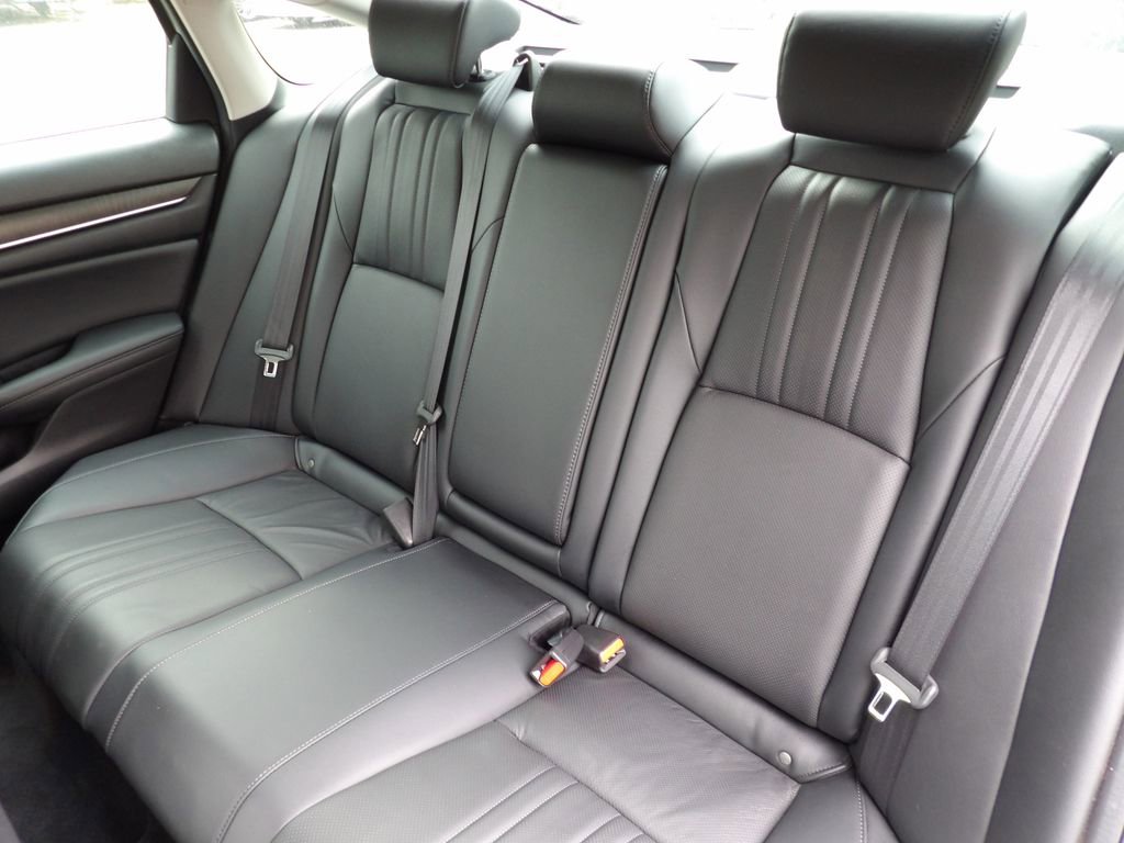 Used 2022 Honda Accord EX-L image 24