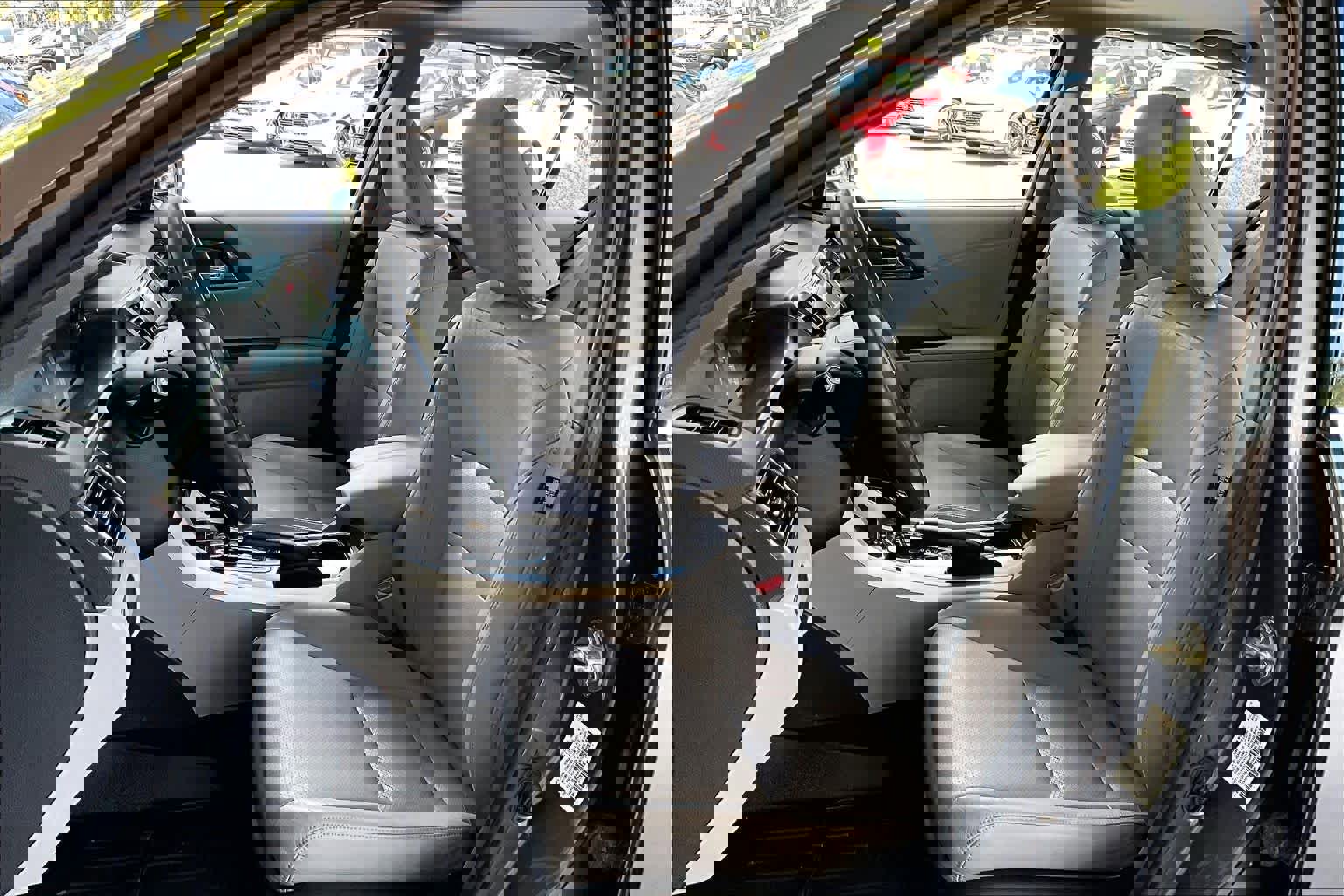 Used 2017 Honda Accord EX-L image 8