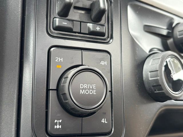 New 2026 Ford F350 XLT w/ 360-Degree Camera Package image 32
