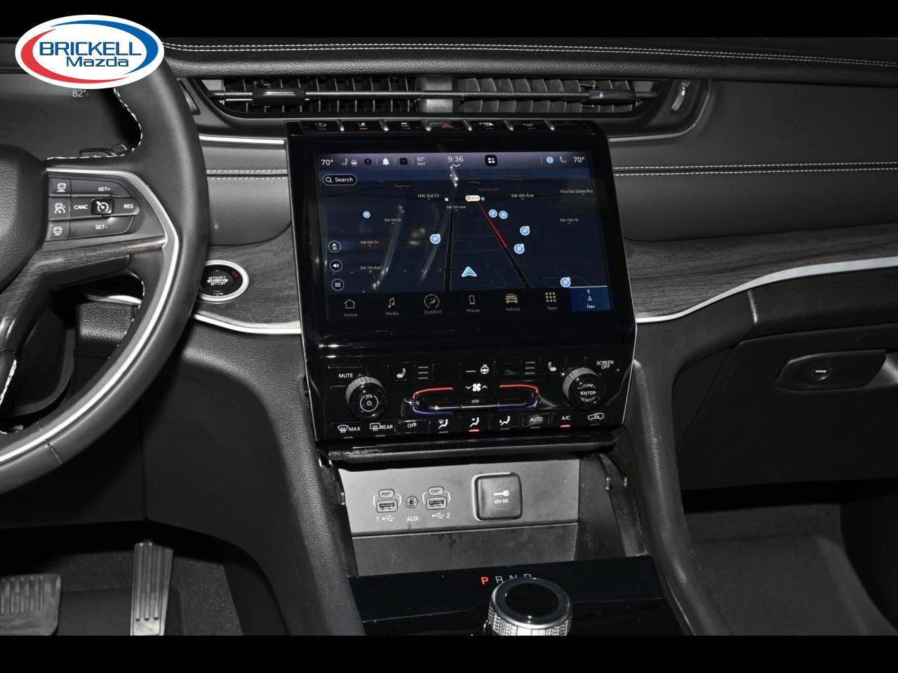Used 2024 Jeep Grand Cherokee Limited w/ Black Appearance Package RWD image 19