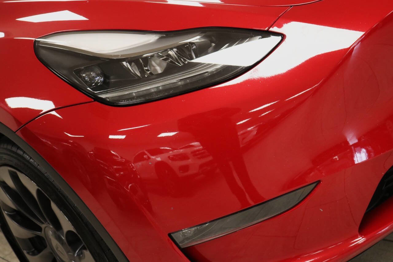 Used 2023 Tesla Model Y Performance image 90