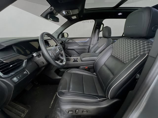 Used 2024 GMC Acadia Denali FWD image 9
