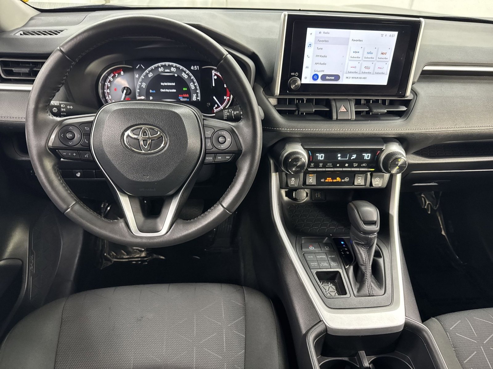Used 2024 Toyota RAV4 XLE w/ Weather Package AWD/4WD image 35