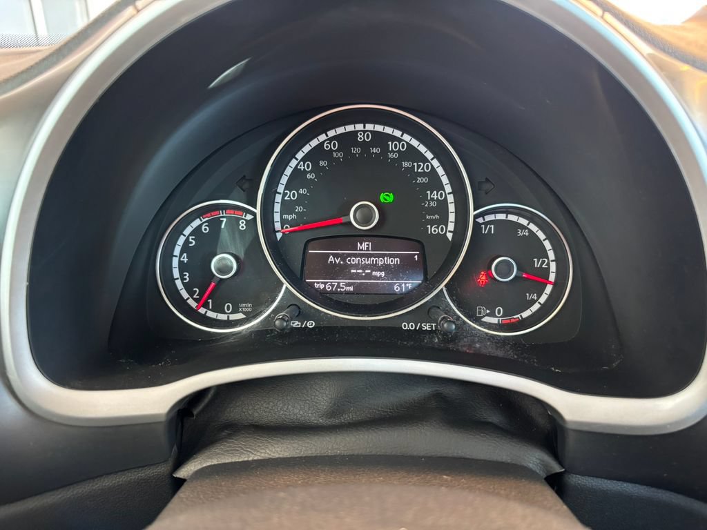Used 2016 Volkswagen Beetle R-Line SEL FWD image 18