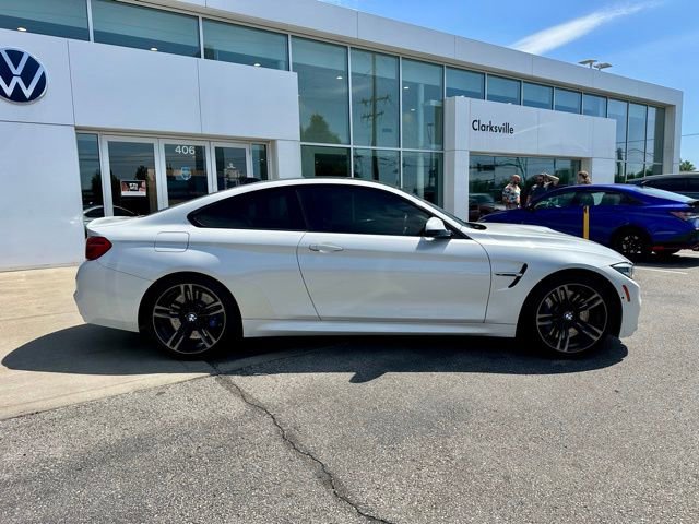 Used 2018 BMW M4 Coupe RWD image 8