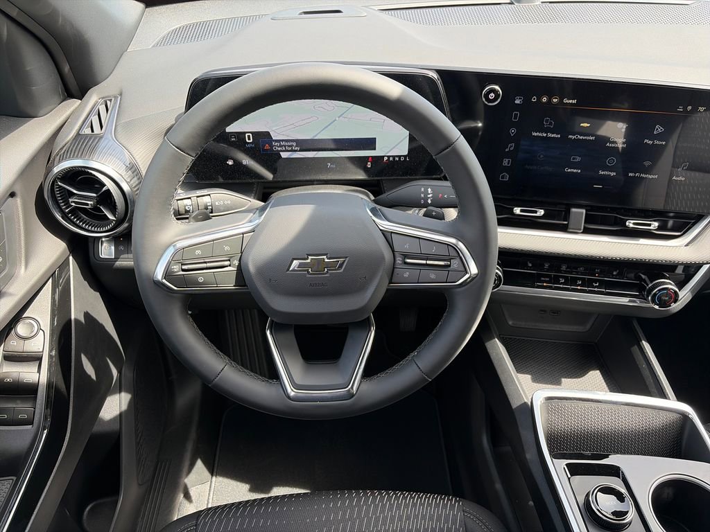 New 2026 Chevrolet Equinox LT FWD image 11
