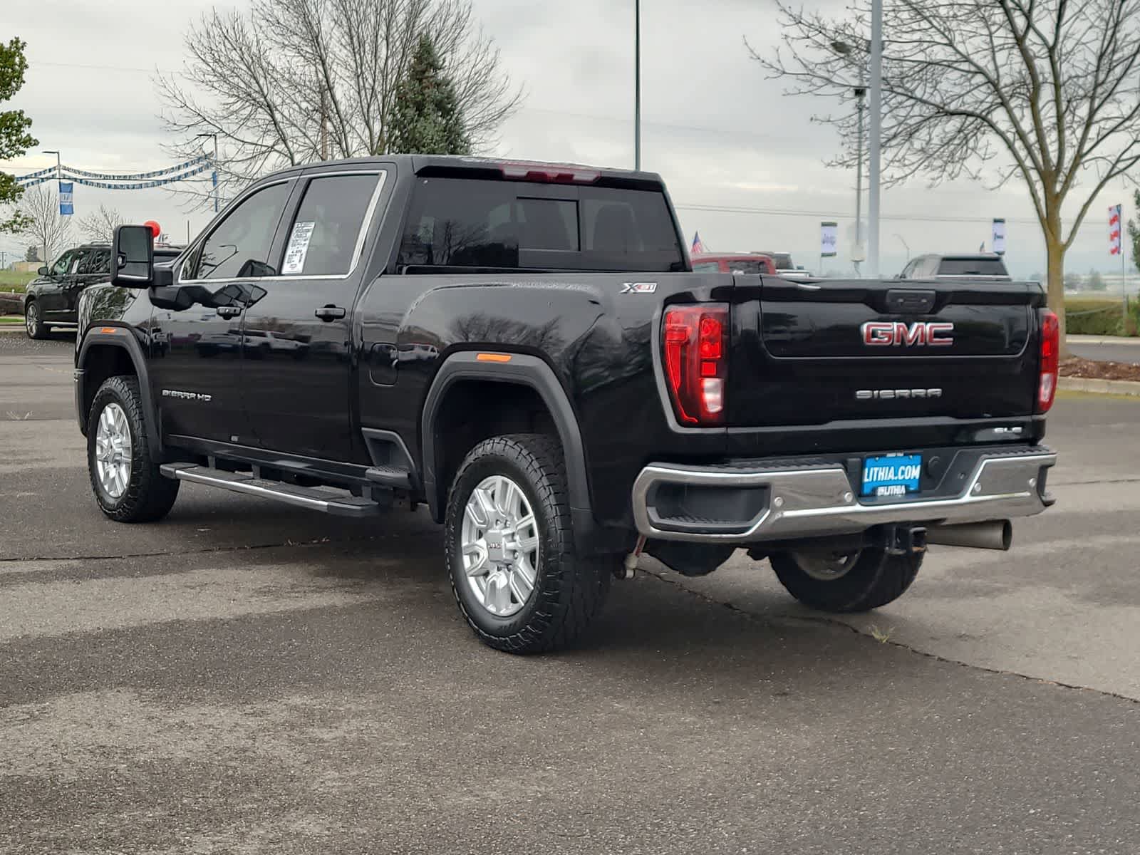 Used 2024 GMC Sierra 3500 SLE w/ SLE Value Package image 12