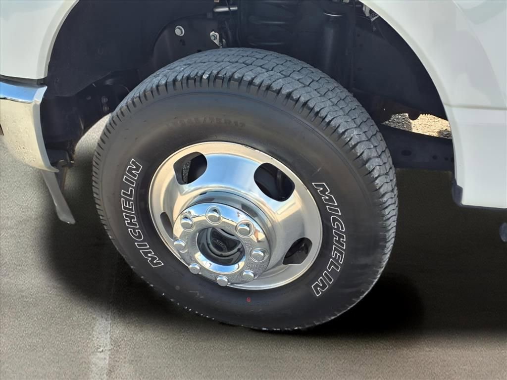 Used 2023 Ford F350 XLT w/ FX4 Off-Road Package image 22