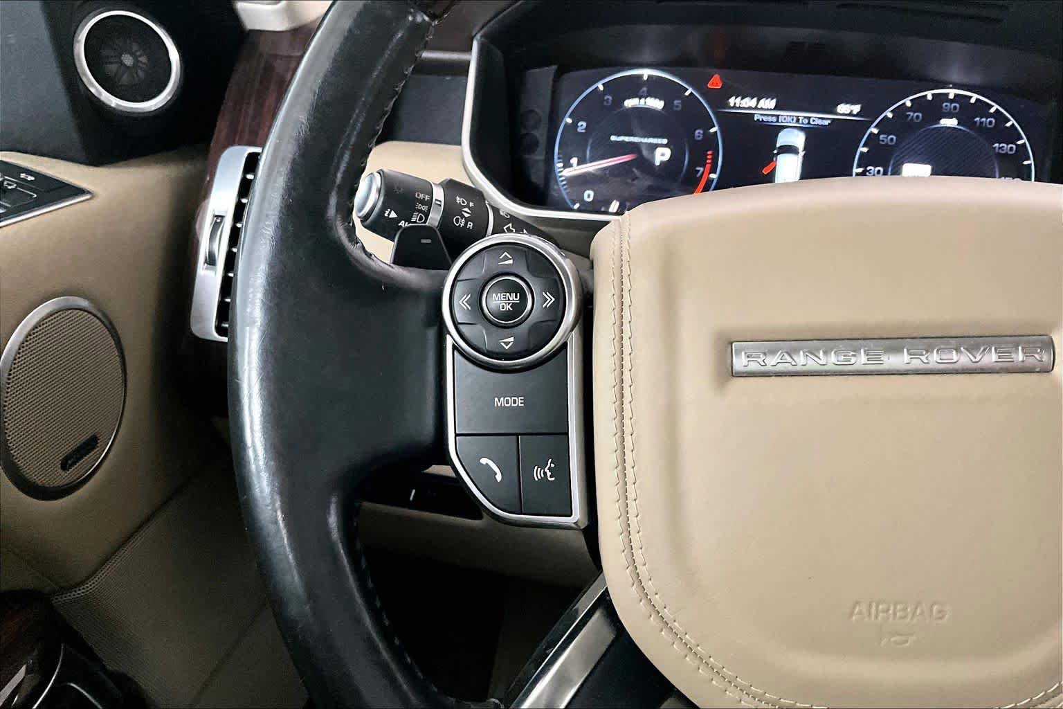 Used 2016 Land Rover Range Rover Supercharged AWD/4WD image 24