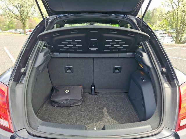 Used 2016 Volkswagen Beetle 1.8T Dune w/ Dune Technology Package FWD image 28