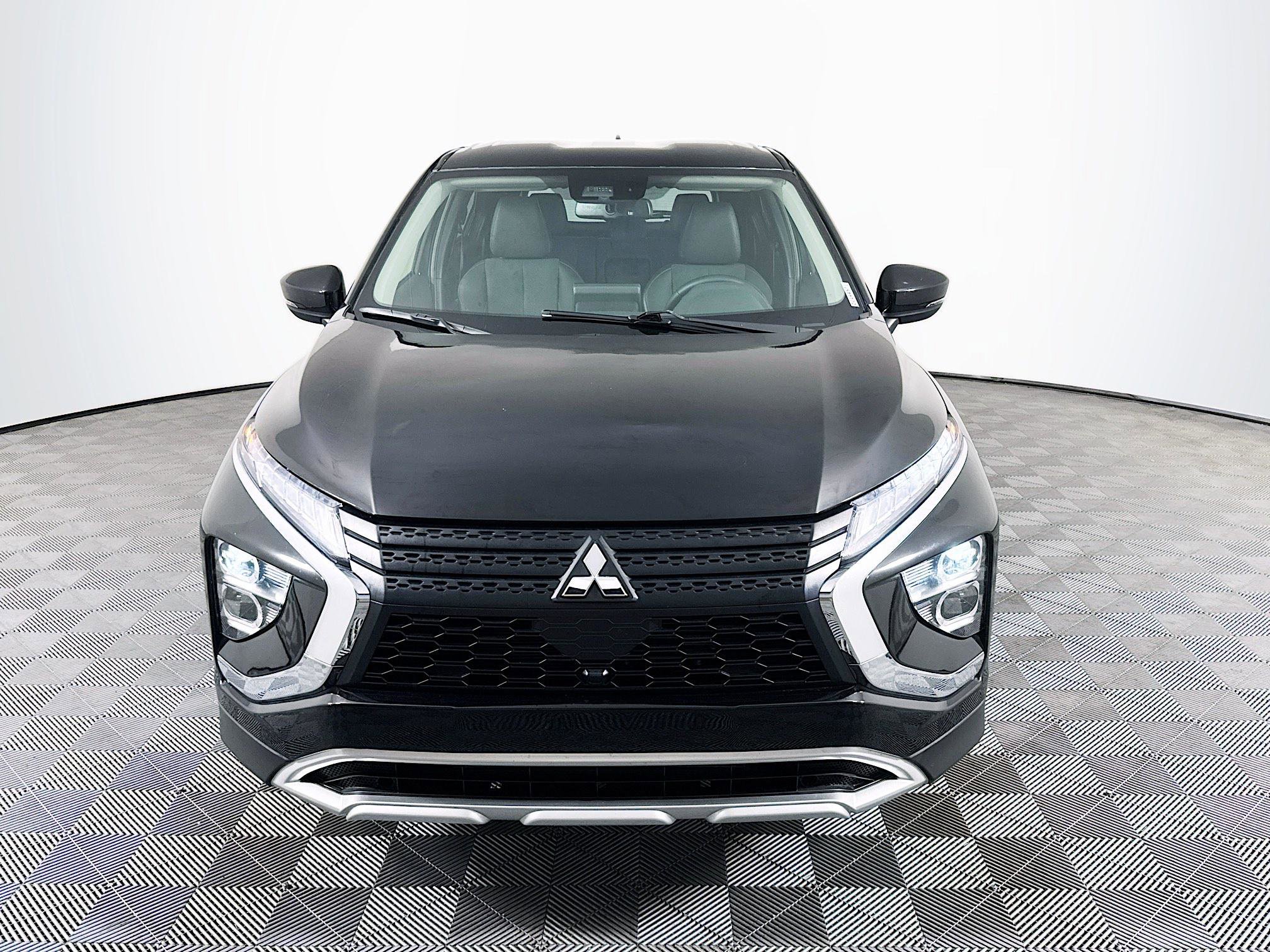Used 2026 Mitsubishi Eclipse Cross SE AWD/4WD image 2