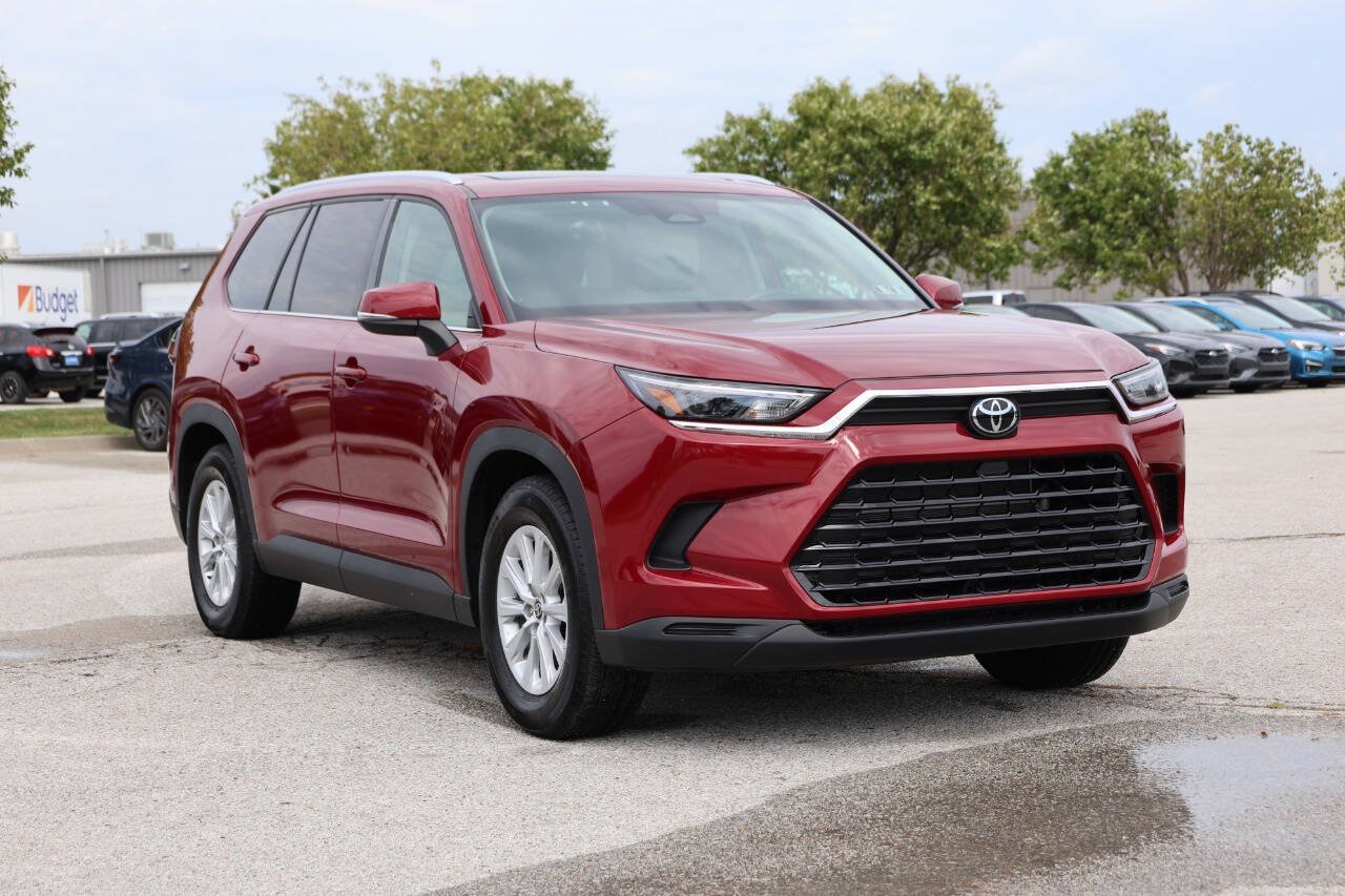 Used 2024 Toyota Grand Highlander AWD Hybrid image 4