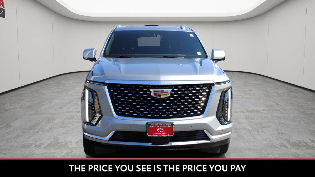 Used 2025 Cadillac Escalade ESV Premium Luxury w/ Touring Package AWD/4WD image 8