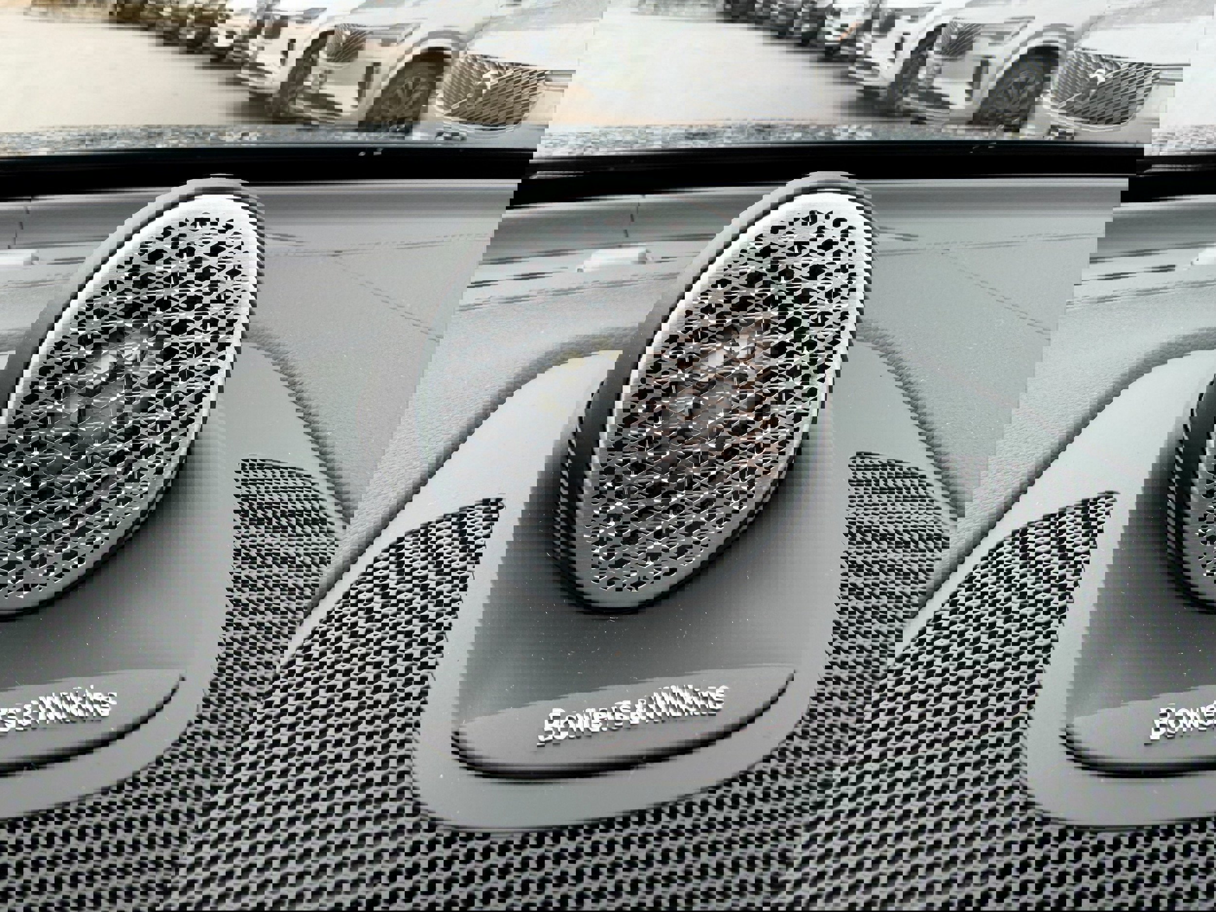 New 2026 Volvo XC60 B5 Ultra w/ Protection Package Premier image 15