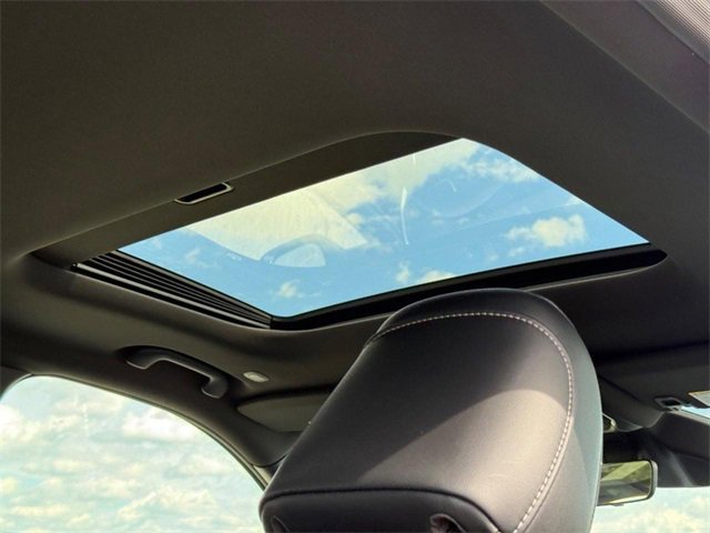 New 2025 Jeep Grand Cherokee L Altitude image 18