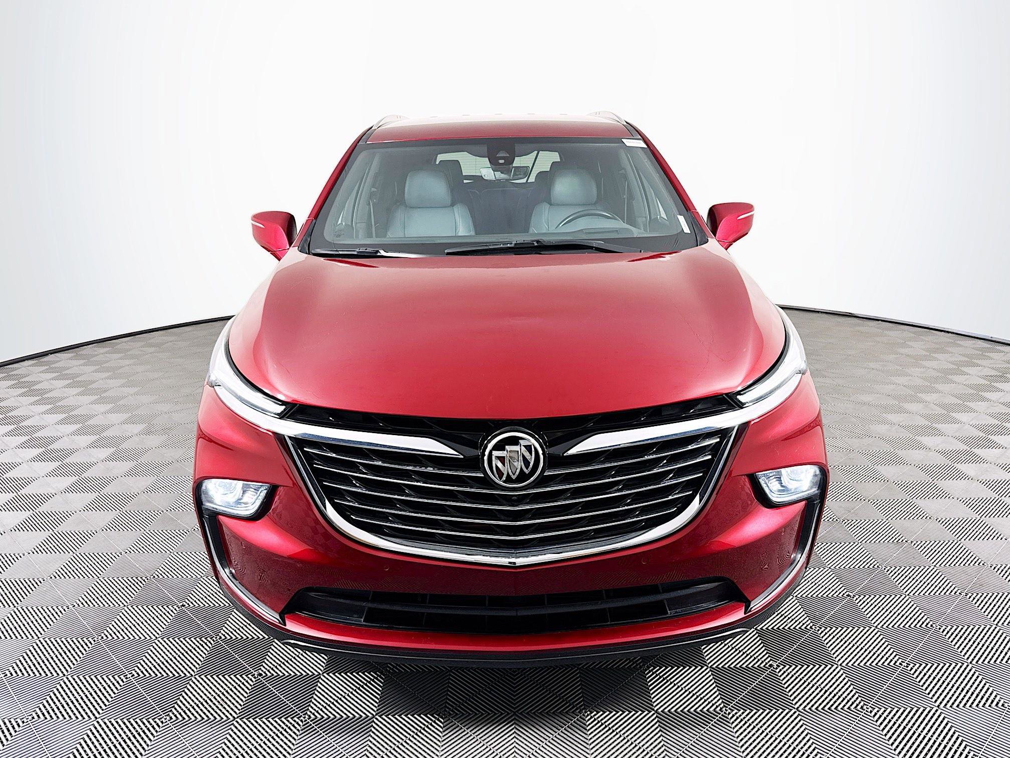 Used 2024 Buick Enclave Premium image 2