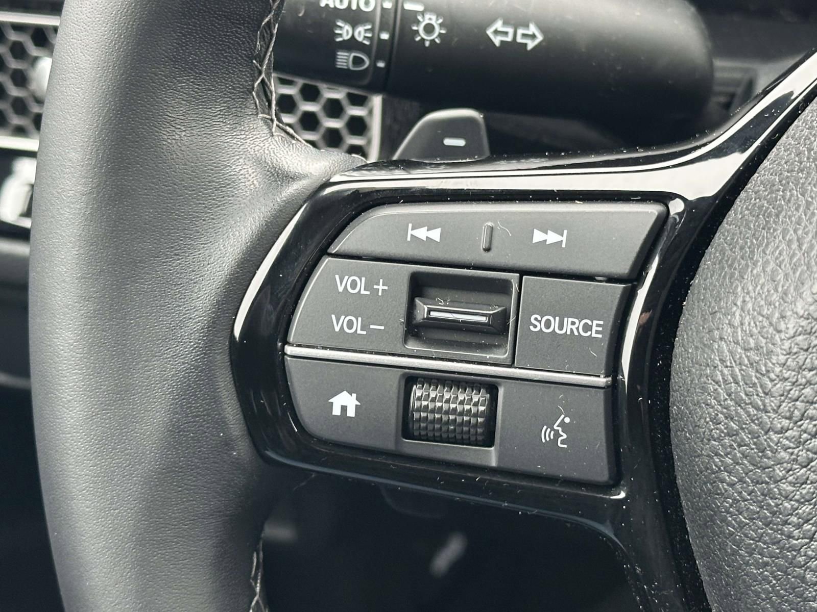 Used 2023 Honda Civic Sport image 22