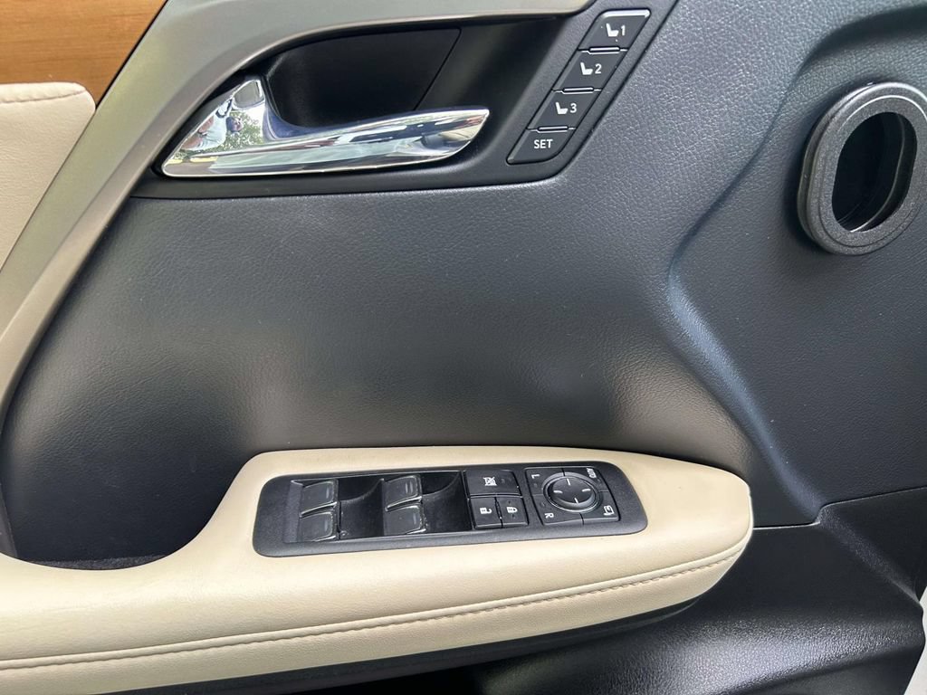 Used 2022 Lexus RX 350 FWD w/ Premium Package image 11