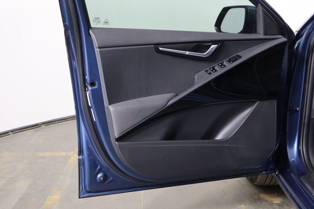 Certified 2024 Kia Niro Wind FWD image 14