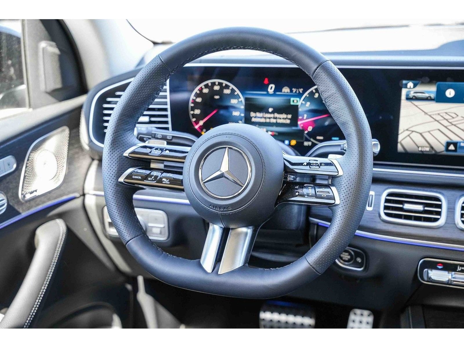 New 2026 Mercedes-Benz GLS 450 4MATIC image 15