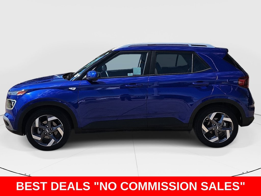 Used 2022 Hyundai Venue Limited FWD image 6