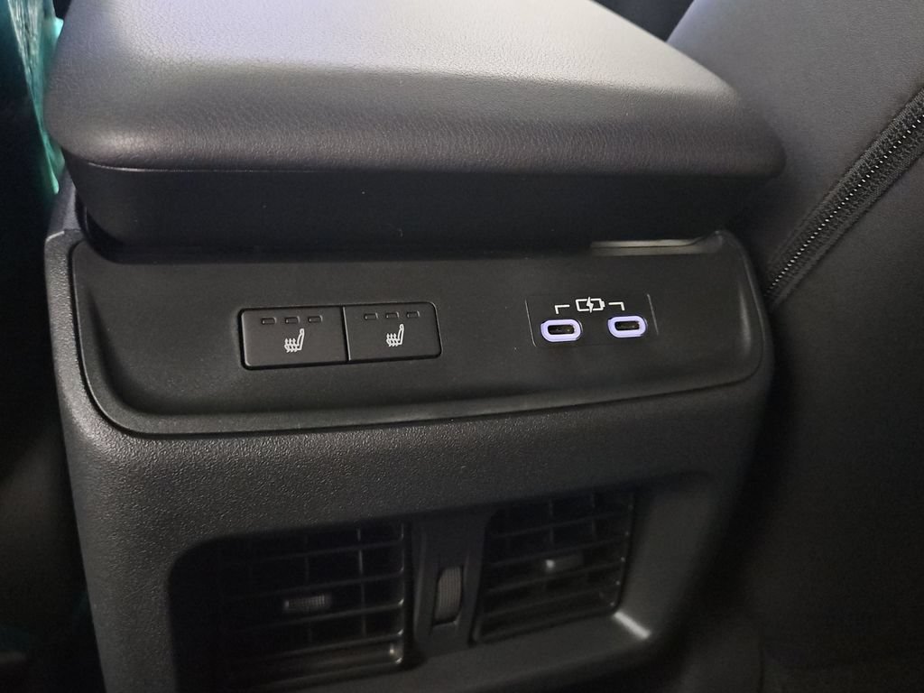New 2026 Toyota C-HR AWD/4WD image 29