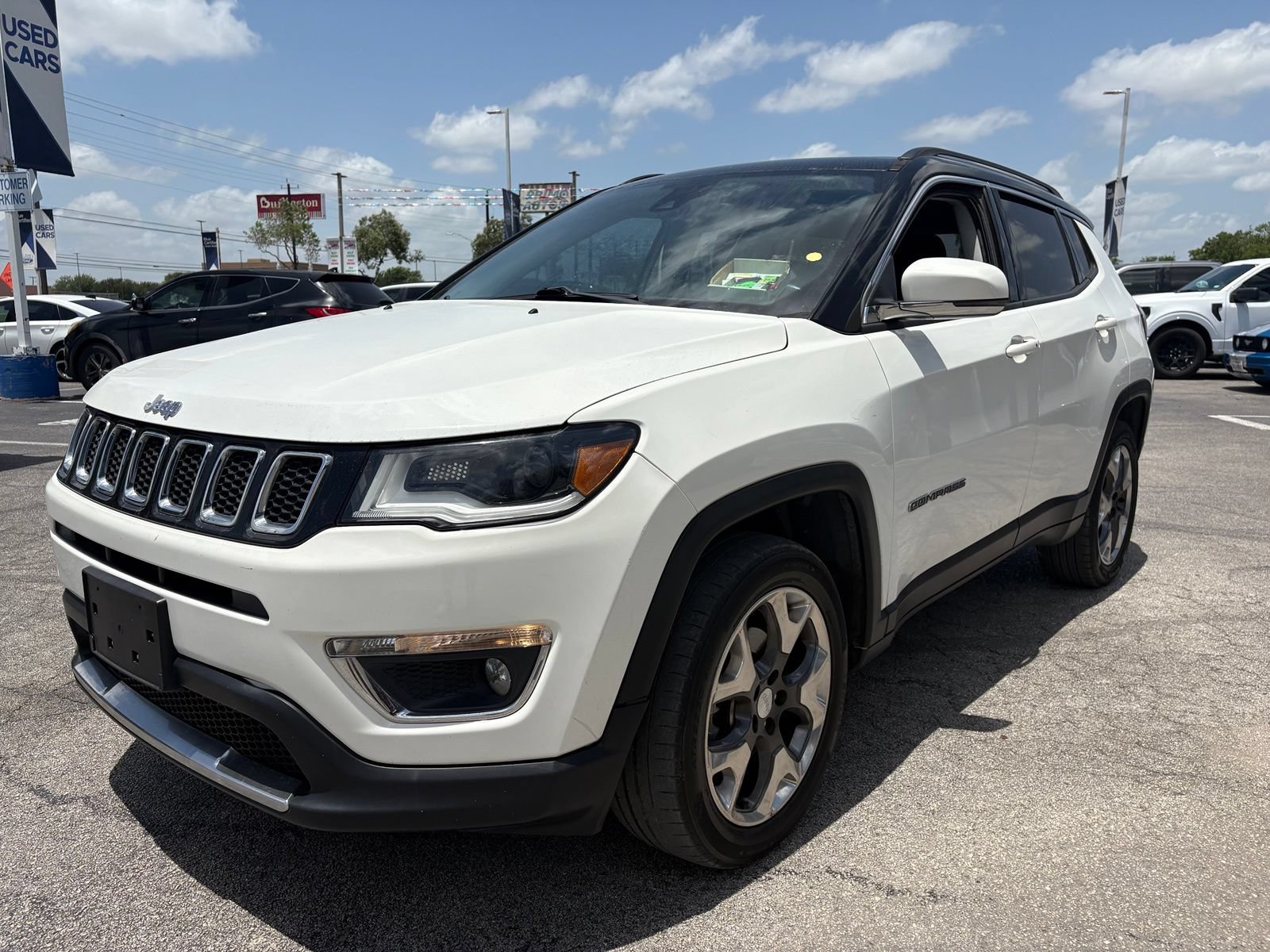 Used 2017 Jeep Compass Limited AWD/4WD image 7