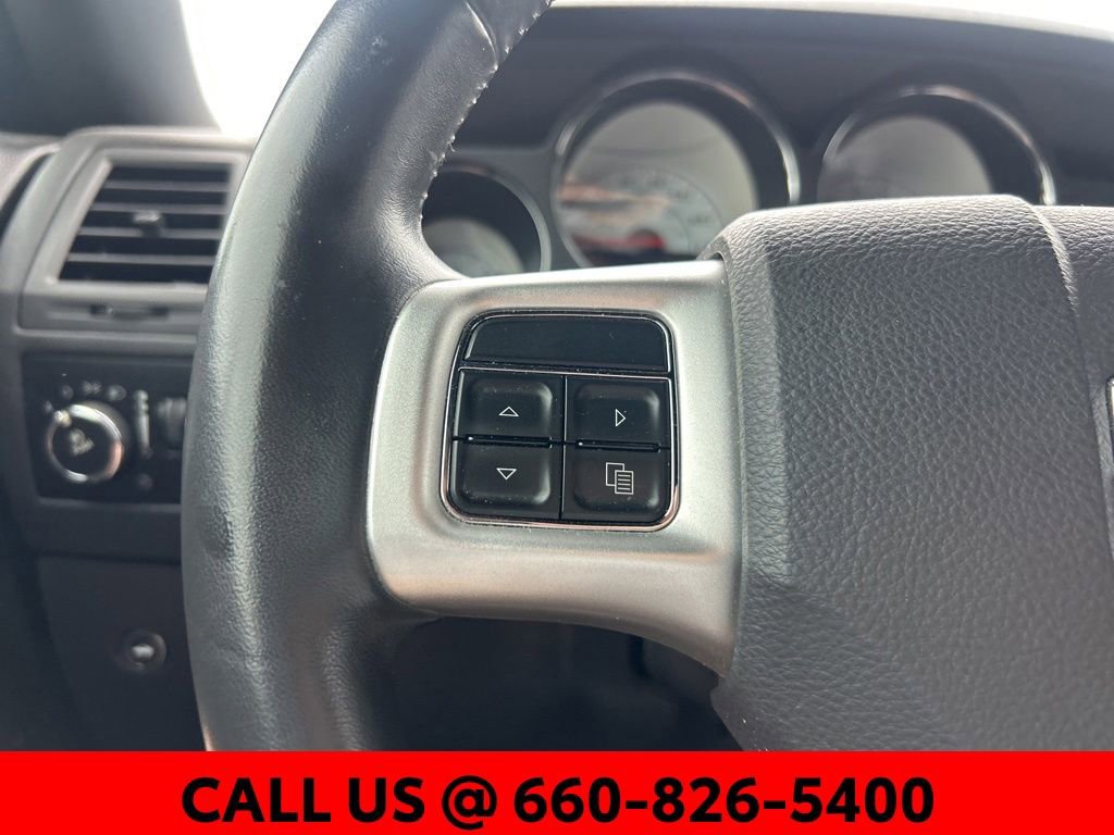 Used 2014 Dodge Challenger SXT w/ Sport Appearance Package RWD image 13