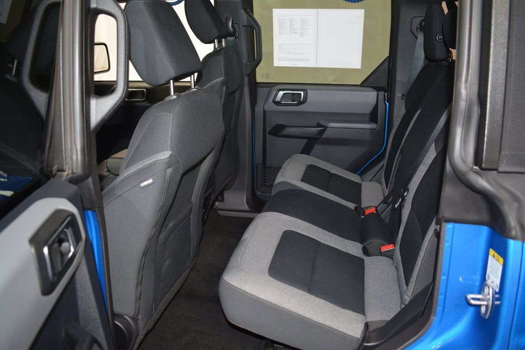 Used 2023 Ford Bronco Big Bend image 20